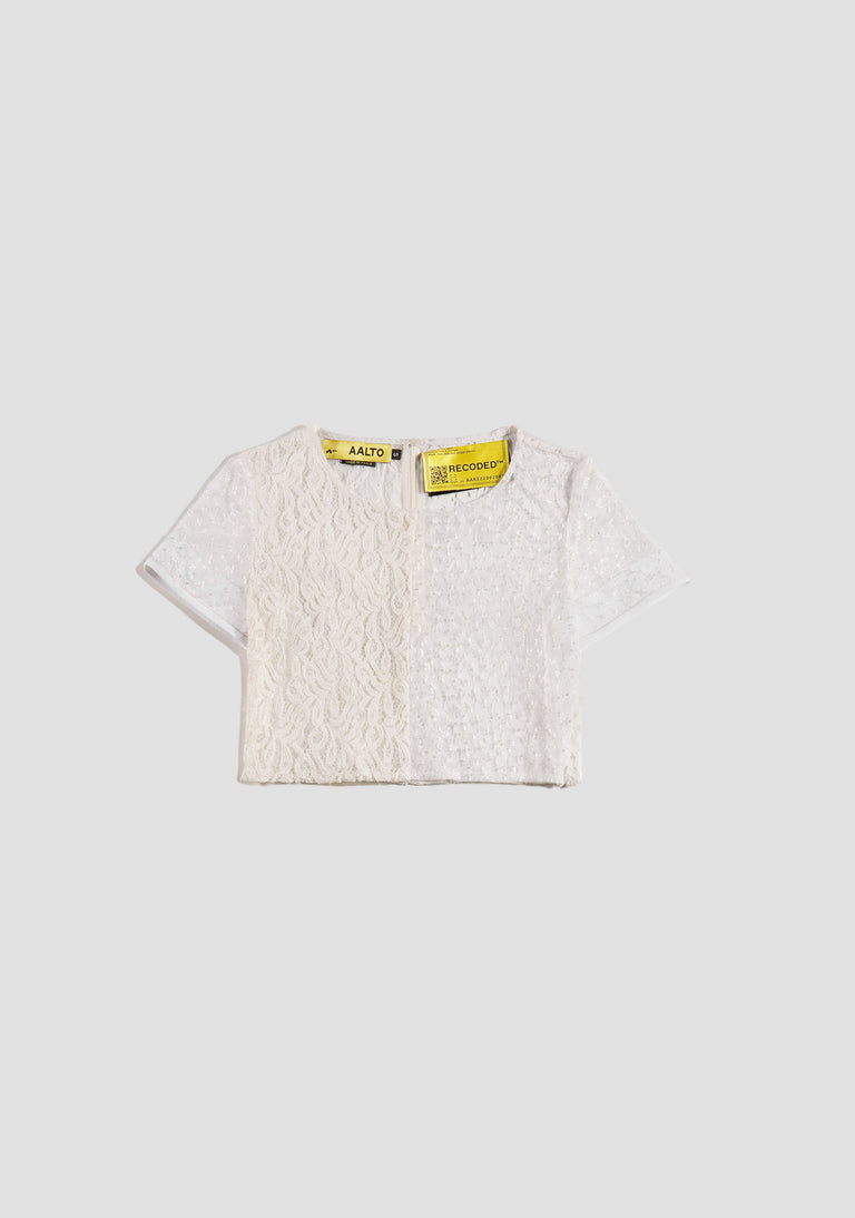 LACE CROP TOP
